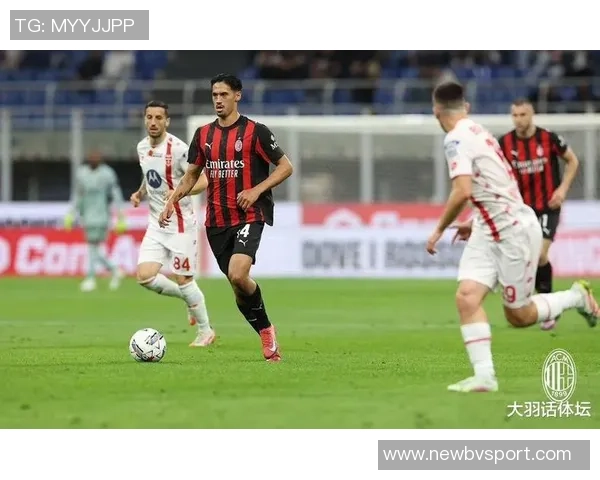 莱奥提前回归米兰积极训练全力争取重返首发阵容